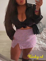 camila-prive-ontvangst-via-kinky-682d87ef43e4b9001386c3b2