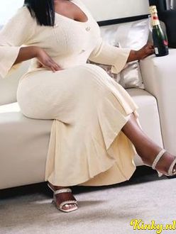 alexia-prive-ontvangst-via-kinky-691dfc285a625a00138ae93a