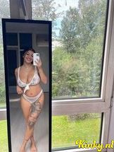 maría-prive-ontvangst-via-kinky-68cfe9d1f6c6eb0013e5e1b9