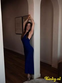 esmee-escort-via-kinky-6941702c3b24e100133ddf60