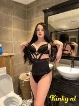 kamila-prive-ontvangst-via-kinky-6984f7eb6b12d80013144fbc