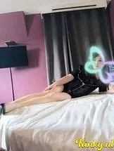 qiqi-prive-ontvangst-via-kinky-684fc69b3cd0cf00131cbda0