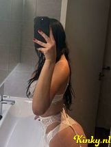 mishelle-prive-ontvangst-via-kinky-68b1fa682db44600141354bd