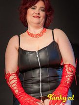 aranka-prive-ontvangst-via-kinky-5cf6ba2957f1d19c75227039