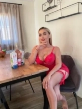 vivienne-escort-via-kinky-690c8f4696de7800138357eb