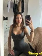 yailin-prive-ontvangst-via-kinky-69163ed5a9c49d001396835a