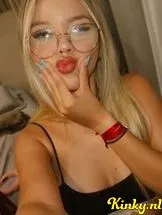 juliana-prive-ontvangst-via-kinky-68dab85b7e9b92001310b01b