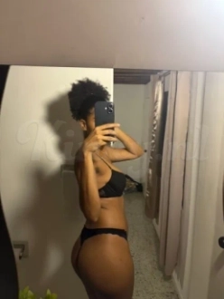 sofía-virtual-sex-via-kinky-68ade2df7266d20013b95f00