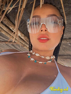 isabela-escort-via-kinky-688cb80429a2270013613bb0