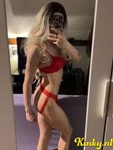 Ada - Professional Cocks and Balls sucker 