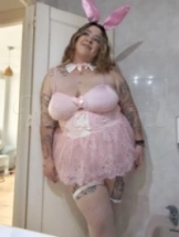 ernestina-virtual-sex-via-kinky-69d4f768758181001393e088