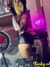 emmily-prive-ontvangst-via-kinky-68f86e33aef88e0013c993ae