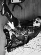 meesteres-sascha-bdsm-via-kinky-69745b6c5c4a290013638f37