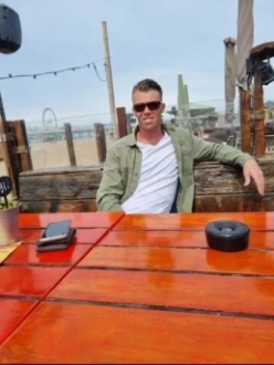 micheal-escort-via-kinky-6958e2fe0745b600131c65aa