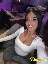 thiana-prive-ontvangst-via-kinky-6930433f54c256001396a221