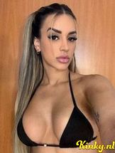 ivonny-prive-ontvangst-via-kinky-68cda0fdc6c1e00013da96ea