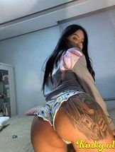 raylla-prive-ontvangst-via-kinky-68e5a998b6e471001315f9a9