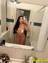 raylla-prive-ontvangst-via-kinky-68fb8918f044d900134e2792