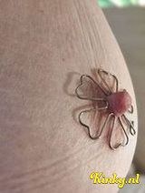 Tina - Antwerpse MILF met natuurlijke stevige borsten