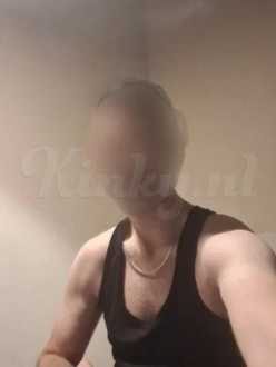 lombardo-escort-via-kinky-69003ea4665fb20013633d34