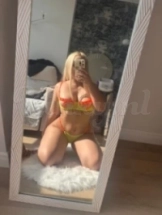 lolla-virtual-sex-via-kinky-690dea24aef88e0013c9b800