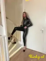 vanessa-prive-ontvangst-via-kinky-69b2e69b7cd3c3001499d755