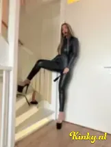 vanessa-prive-ontvangst-via-kinky-69b2e6aa5416aa001365cbea