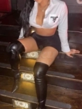 karina-erotische-massage-via-kinky-6942a8593b24e100133de095