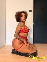 Joana - Black Pearl, your perfect girlfriend.