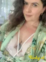 maeve-virtual-sex-via-kinky-69b4cf7d1854600013316fc0