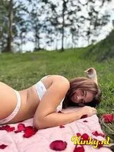 sofia-virtual-sex-via-kinky-6993557c40d80a00132960d6