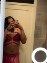 tiara-escort-via-kinky-6995b3275a1b630014766be2