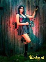 meesteres-laura-bdsm-via-kinky-6969efb62ec2c000132bea65