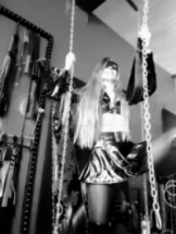 niki-bdsm-via-kinky-6979e5745c4a290013639387