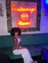 catalina-escort-via-kinky-696e321b5c4a2900136387ed