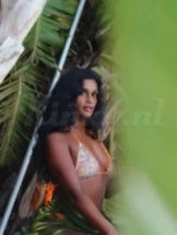 suraya-virtual-sex-via-kinky-6989e84ecd552800136df6ae