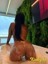 bruninha-prive-ontvangst-via-kinky-6985c7eeac6ef70013cbb9d5