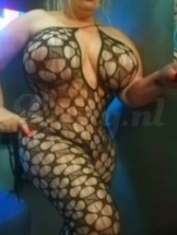 sara-bdsm-via-kinky-69ca4ce89e644700131fa062