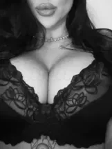 ruby-prive-ontvangst-via-kinky-6a33bb80563f12001375b5c6