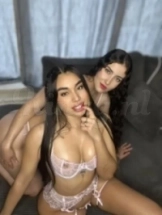 violeta-&-esmeralda-prive-ontvangst-via-kinky-69c4680562dae10013075f37