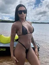 Júlia - Brazilian 100% real