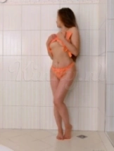 kayla-erotische-massage-via-kinky-5cf6a30d25c27b32f39e5bf5