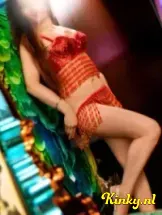 kayla-erotische-massage-via-kinky-5f9726f4d8201848f5a8d950