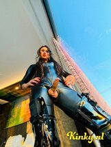 arya-prive-ontvangst-via-kinky-5f46347cd820181839a87427