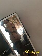 tania-ts-prive-ontvangst-via-kinky-65af6c8c06cb0600121a2542