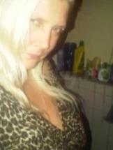 chanel-erotische-massage-via-kinky-67c596349a98fb00145d4d8f