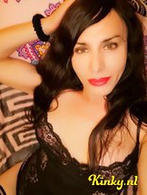 juli-erotische-massage-via-kinky-5cf6ad9d9632f67f2f334d7f