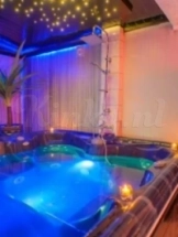 club-nightlife-club-in-nieuw-beerta-5e18a65c6c21f865f35d353f