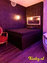 privehuis-la-cloche-privehuis-in-utrecht-5cf6b1d4c1d58457ca74eff2