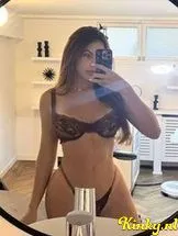 karoline-prive-ontvangst-via-kinky-68ee47b2918ef400139448f7